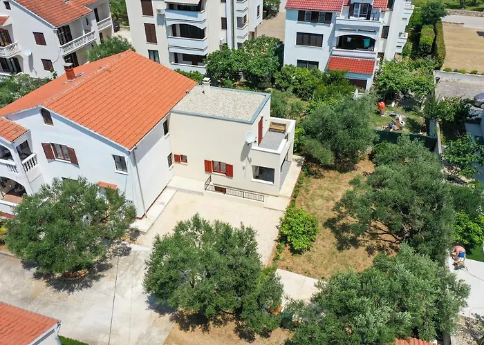 Apartment Ana